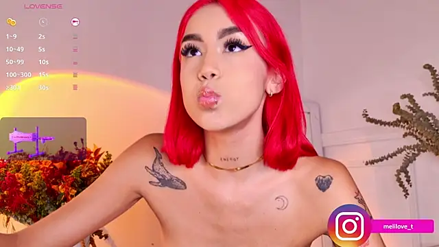 Snapshot of Mely-taylor chatting on 03-01-25, 02:15 Mely-taylor online show from 03-01-25, 02:15