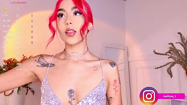 Snapshot of Mely-taylor chatting on 03-09-25, 11:03 Mely-taylor online show from 03-09-25, 11:03