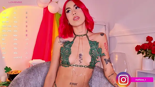 Snapshot of Mely-taylor chatting on 03-17-25, 02:19 Mely-taylor online show from 03-17-25, 02:19