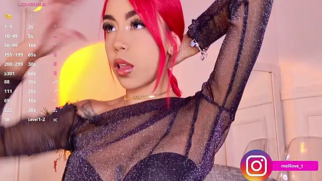 Snapshot of Mely-taylor chatting on 03-18-25, 09:10 Mely-taylor online show from 03-18-25, 09:10