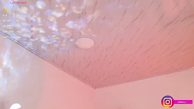 Snapshot of Mely-taylor chatting on 09-20-25, 11:17 Mely-taylor online show from 09-20-25, 11:17