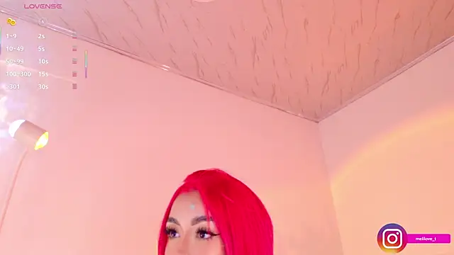 Snapshot of Mely-taylor chatting on 11-13-25, 10:08 Mely-taylor online show from 11-13-25, 10:08