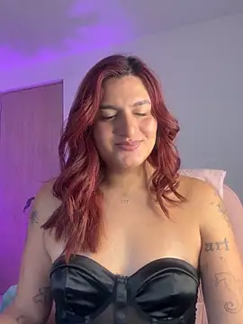 Snapshot of ari_artis chatting on 10-04-25, 08:29 ari artis online show from 10-04-25, 08:29