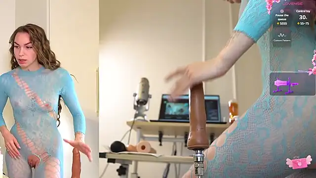 Snapshot of Miss69Ri99 chatting on 01-18-25, 05:48 Miss69Ri99 online show from 01-18-25, 05:48