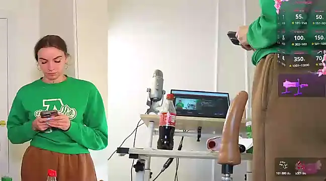 Snapshot of Miss69Ri99 chatting on 02-13-25, 11:15 Miss69Ri99 online show from 02-13-25, 11:15