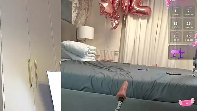 Snapshot of Miss69Ri99 chatting on 03-06-25, 11:42 Miss69Ri99 online show from 03-06-25, 11:42