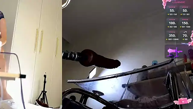 Snapshot of Miss69Ri99 chatting on 03-14-25, 11:53 Miss69Ri99 online show from 03-14-25, 11:53