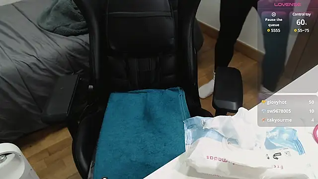 cutehairymacho online show from 01-05-25, 07:49