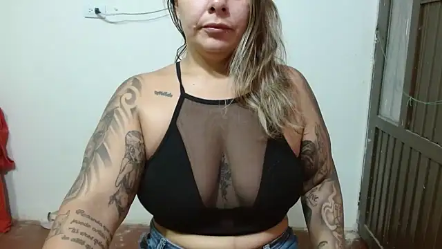 ChloexBigAss online show from 12-14-25, 04:45