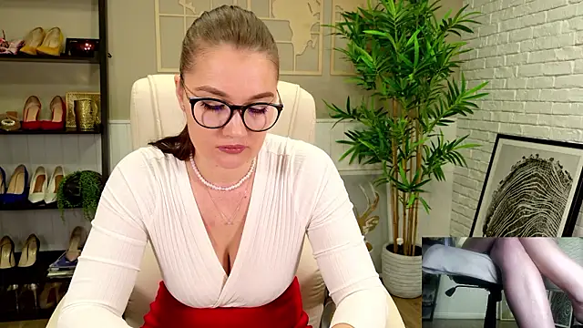 SelineSole online show from 03-09-26, 04:11