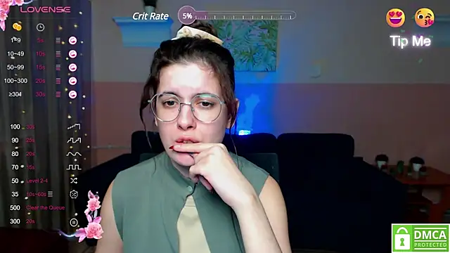 Snapshot of Aminabeatris chatting on 01-23-25, 12:30 Aminabeatris online show from 01-23-25, 12:30