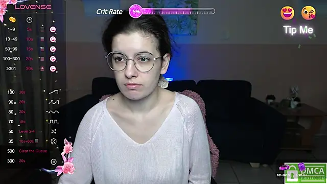 Snapshot of Aminabeatris chatting on 02-13-25, 06:30 Aminabeatris online show from 02-13-25, 06:30