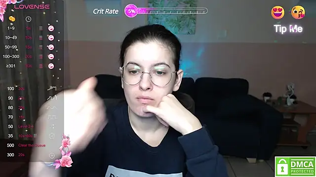 Snapshot of Aminabeatris chatting on 02-22-25, 06:28 Aminabeatris online show from 02-22-25, 06:28