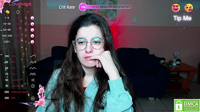 Snapshot of Aminabeatris chatting on 02-27-25, 06:29 Aminabeatris online show from 02-27-25, 06:29