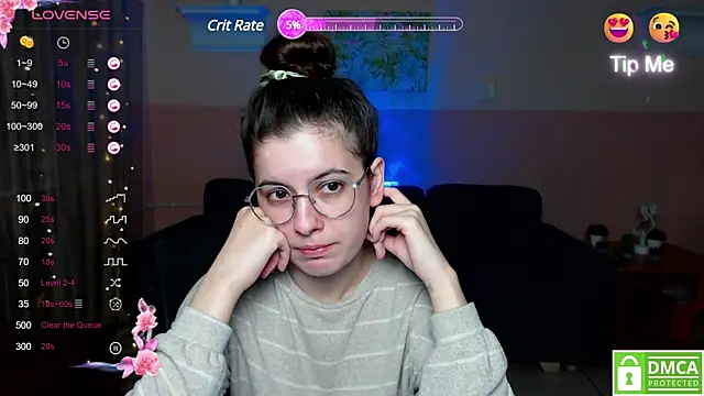 Snapshot of Aminabeatris chatting on 03-04-25, 12:33 Aminabeatris online show from 03-04-25, 12:33