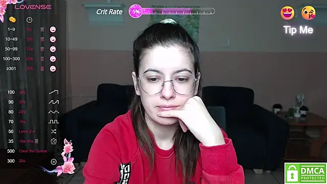 Snapshot of Aminabeatris chatting on 03-05-25, 06:23 Aminabeatris online show from 03-05-25, 06:23