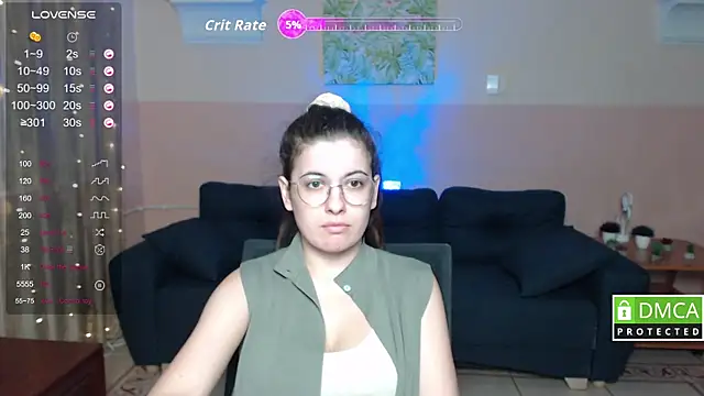 Snapshot of Aminabeatris chatting on 10-03-25, 11:29 Aminabeatris online show from 10-03-25, 11:29