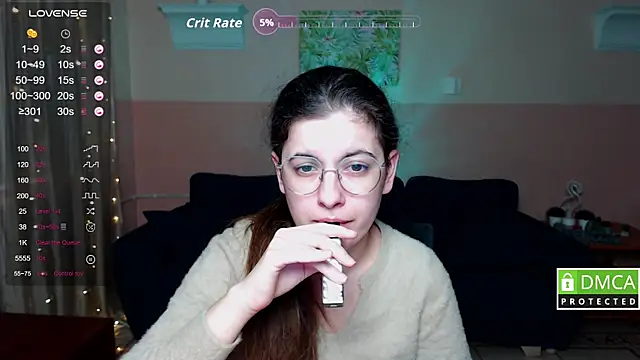 Snapshot of Aminabeatris chatting on 10-21-25, 05:30 Aminabeatris online show from 10-21-25, 05:30