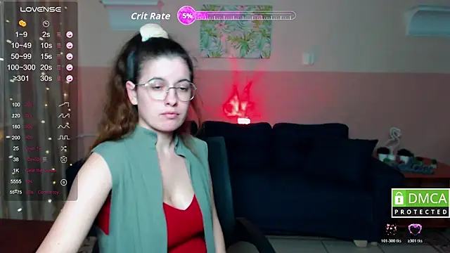 Snapshot of Aminabeatris chatting on 10-28-25, 12:30 Aminabeatris online show from 10-28-25, 12:30