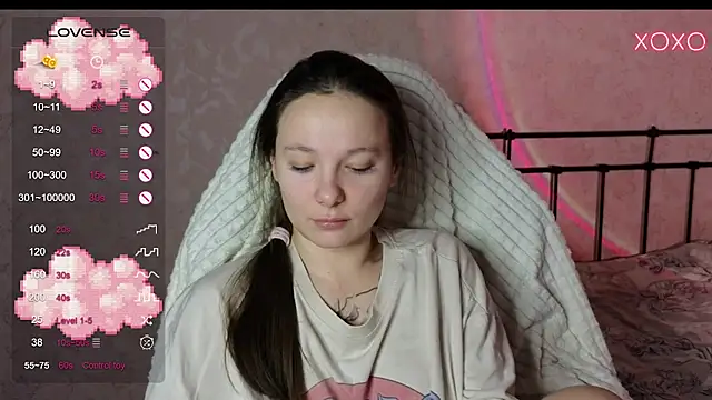 lil luna x online show from 01-17-25, 04:26