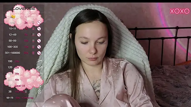 lil luna x online show from 01-20-25, 05:06