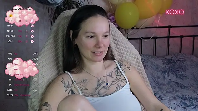 lil luna x online show from 02-12-26, 04:13