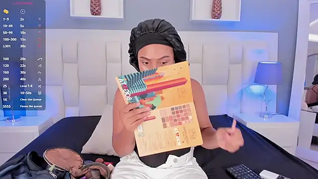 Aluna sweet online show from 02-10-25, 08:21