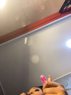 Aluna sweet online show from 10-17-25, 07:16