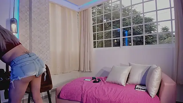 AlejandraDangerGirl online show from 02-22-25, 12:19