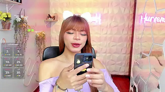 hurrencam online show from 09-22-25, 01:24