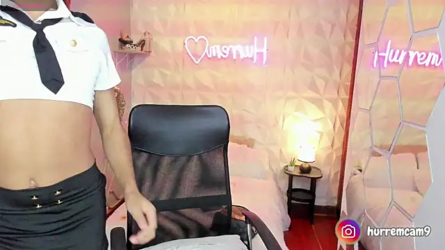 hurrencam online show from 10-09-25, 01:20