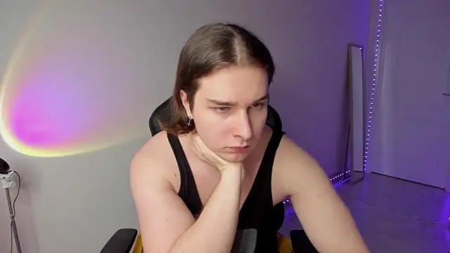 Vincent Strong online show from 03-17-25, 10:06