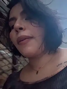 GigiiStone online show from 02-02-25, 11:11