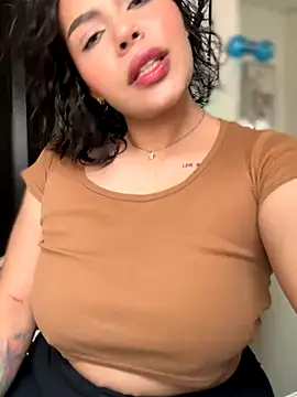 GigiiStone online show from 09-09-25, 06:40