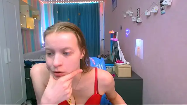   Aphrodita  wow   online show from 02-18-25, 09:32