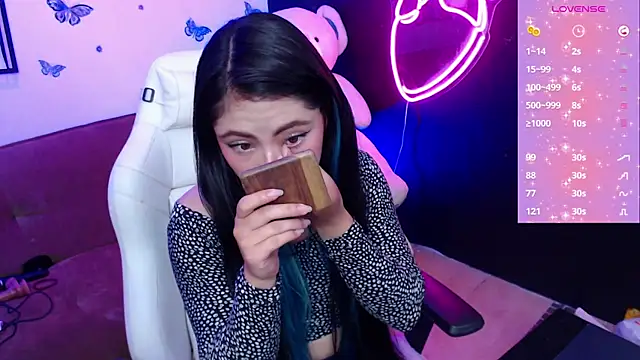 demyanderson  online show from 01-22-25, 09:32