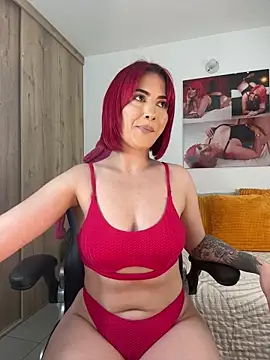 Snapshot of zafiro_mo0n chatting on 01-02-25, 09:28 zafiro mo0n online show from 01-02-25, 09:28