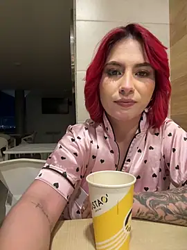 Snapshot of zafiro_mo0n chatting on 01-07-25, 11:56 zafiro mo0n online show from 01-07-25, 11:56