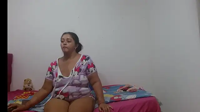 Snapshot of Titouminerve chatting on 03-21-25, 06:40 Titouminerve online show from 03-21-25, 06:40