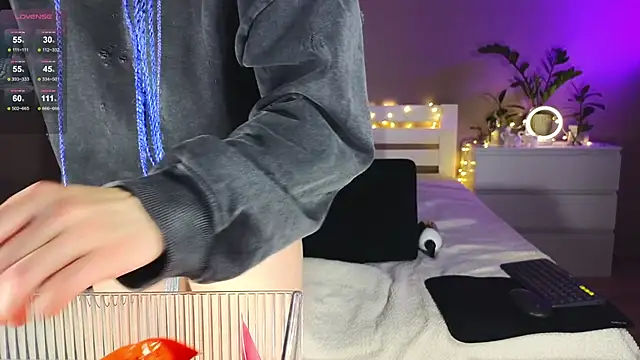 Snapshot of tanya_goddesss chatting on 01-31-25, 06:25 tanya goddesss online show from 01-31-25, 06:25