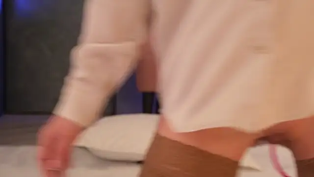 Snapshot of Rikka_Moore chatting on 03-01-25, 02:13 Rikka Moore online show from 03-01-25, 02:13