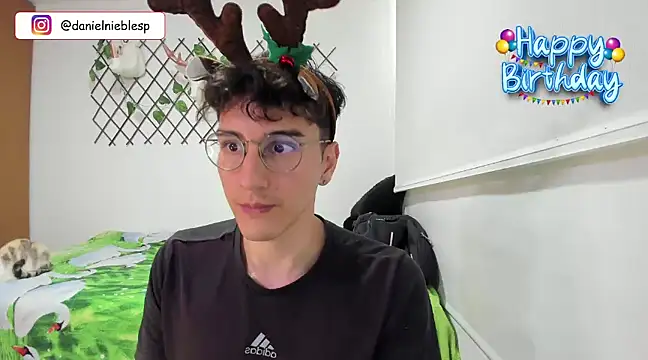 Snapshot of Jackson_Careyy chatting on 12-18-24, 07:30 Jackson Careyy online show from 12-18-24, 07:30