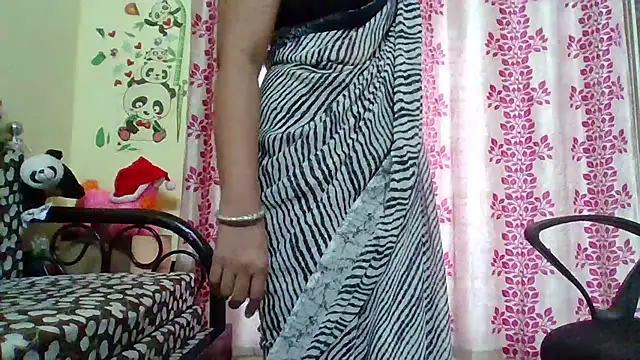 Snapshot of NautyBabe chatting on 03-01-25, 01:53 NautyBabe online show from 03-01-25, 01:53