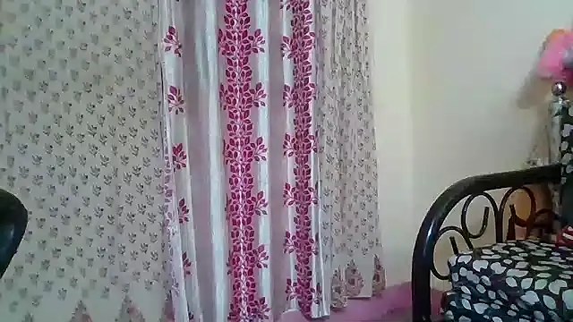 Snapshot of NautyBabe chatting on 09-25-25, 05:49 NautyBabe online show from 09-25-25, 05:49