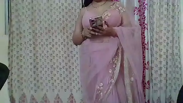 Snapshot of NautyBabe chatting on 09-27-25, 05:18 NautyBabe online show from 09-27-25, 05:18