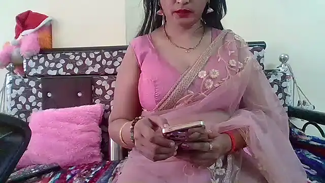 Snapshot of NautyBabe chatting on 10-12-25, 03:27 NautyBabe online show from 10-12-25, 03:27