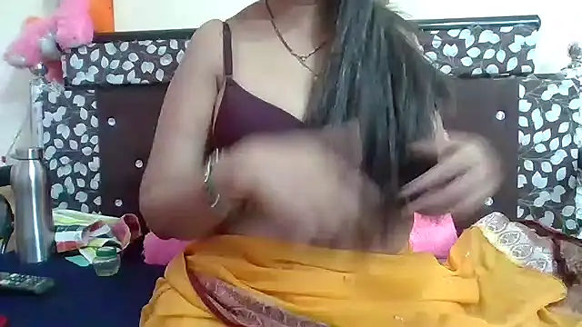 Snapshot of NautyBabe chatting on 12-18-25, 11:27 NautyBabe online show from 12-18-25, 11:27