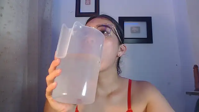 DaMikaela  online show from 03-17-25, 07:15