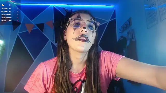 DaMikaela  online show from 10-29-25, 07:15