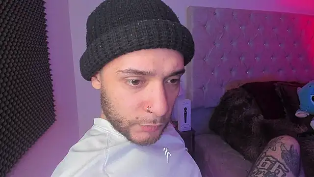 AbbyAndChris2 online show from 01-31-26, 10:19